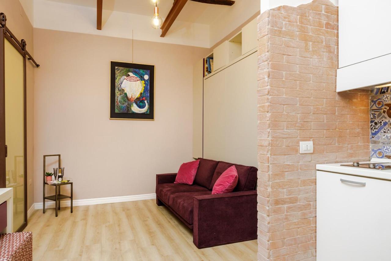 Vicky'S Luxury Guesthouse 나폴리 외부 사진