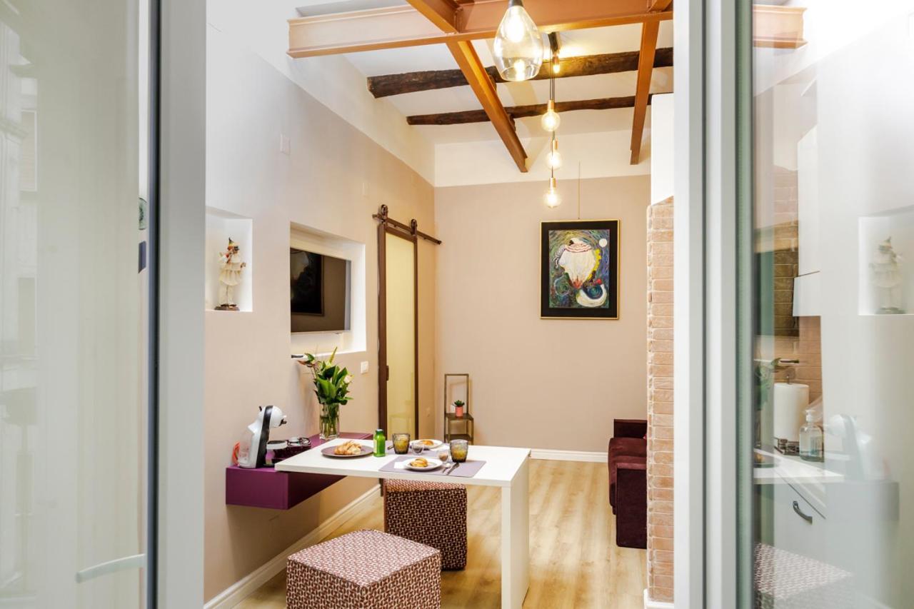 Vicky'S Luxury Guesthouse 나폴리 외부 사진